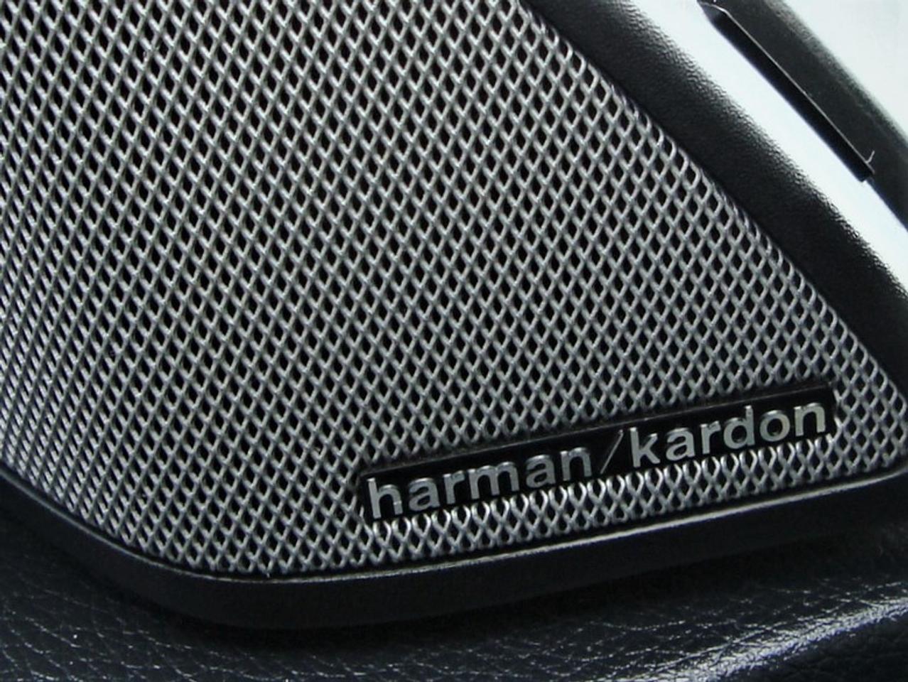 2014 Mercedes-Benz E350 4MATIC Coupe Photo