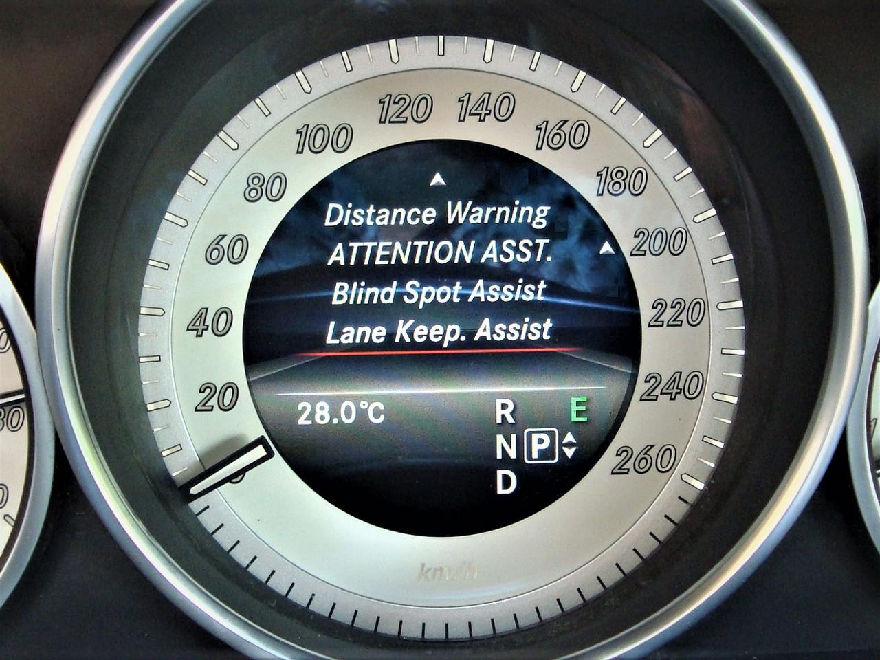 2014 Mercedes-Benz E350 4MATIC Coupe Photo