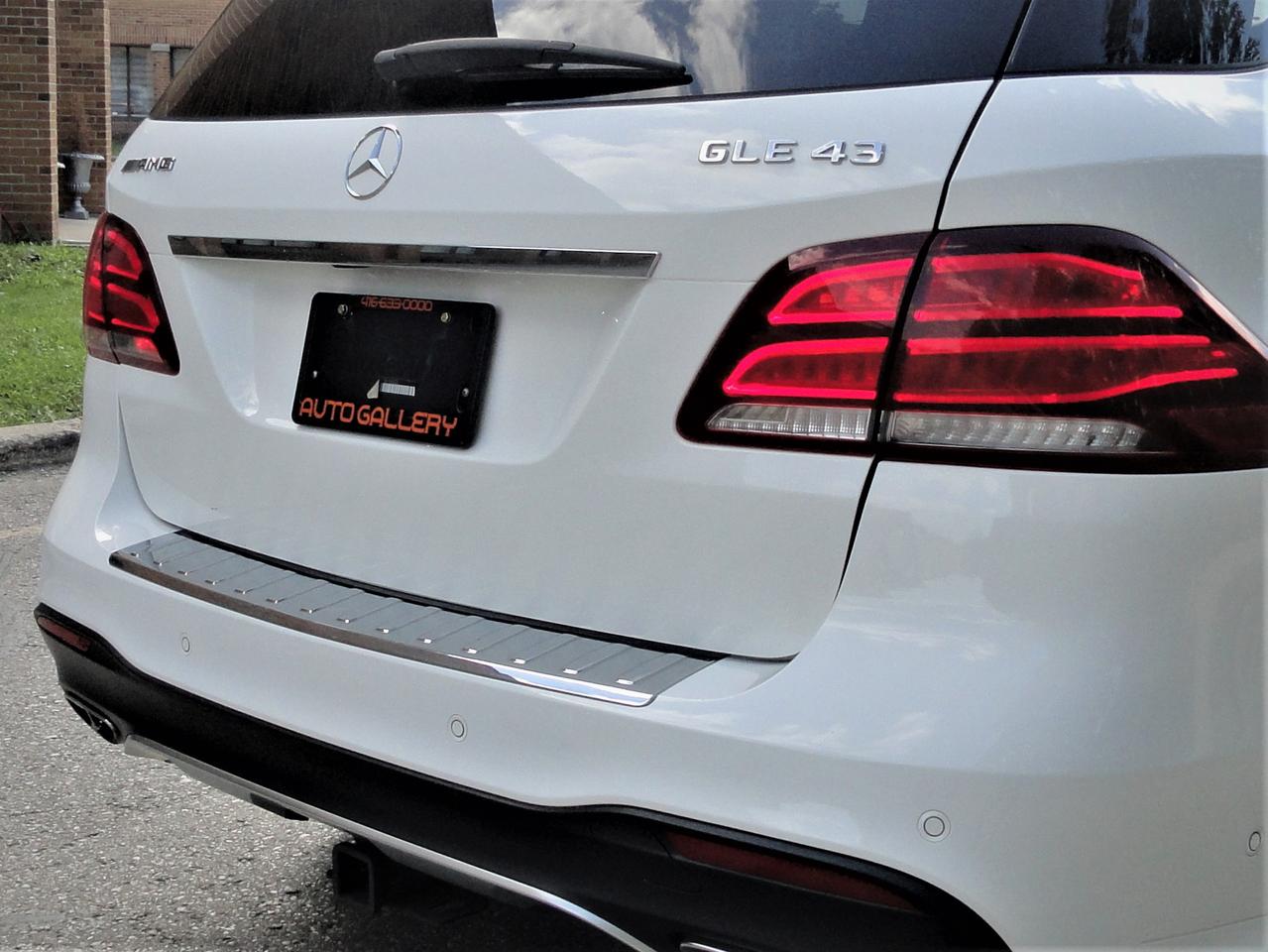 2018 Mercedes-Benz GLE 43 AMG 4MATIC | 1 OWNER | CARFAX CLEAN Photo