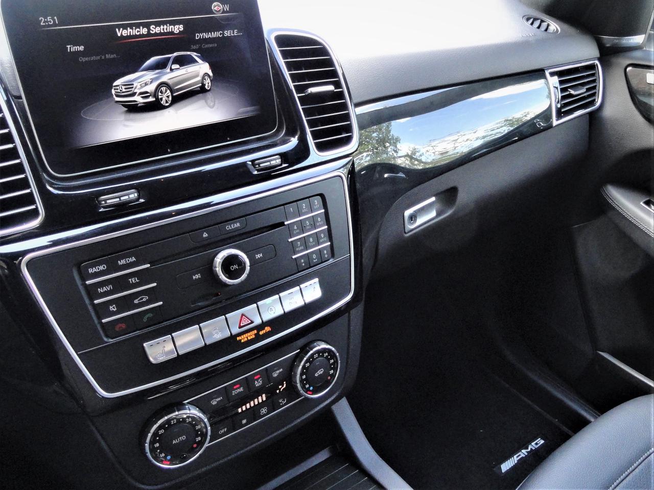 2018 Mercedes-Benz GLE 43 AMG 4MATIC | 1 OWNER | CARFAX CLEAN Photo