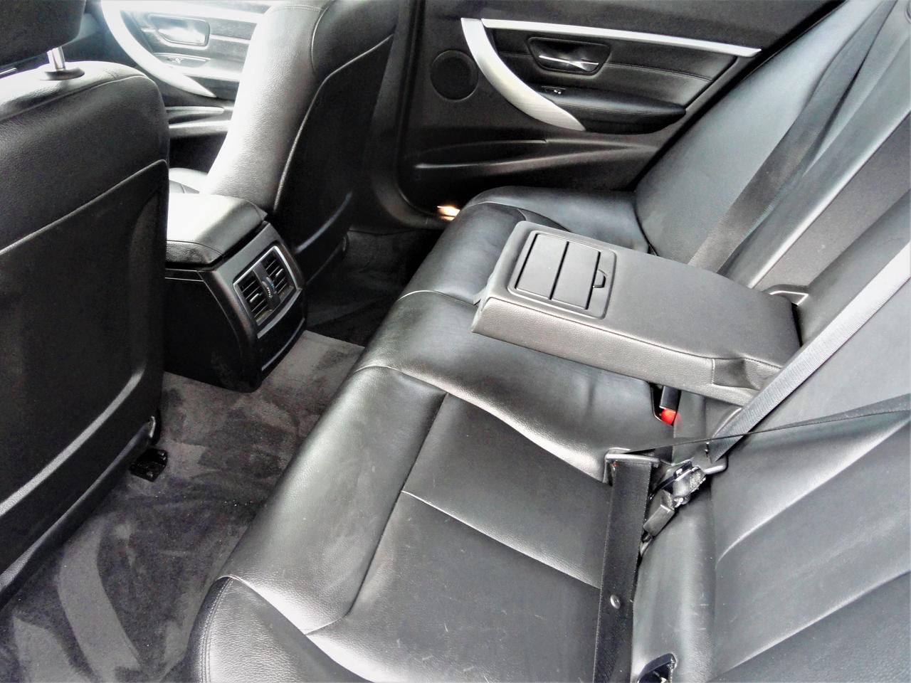 2016 BMW 328i X-DRIVE PREMIUM Photo