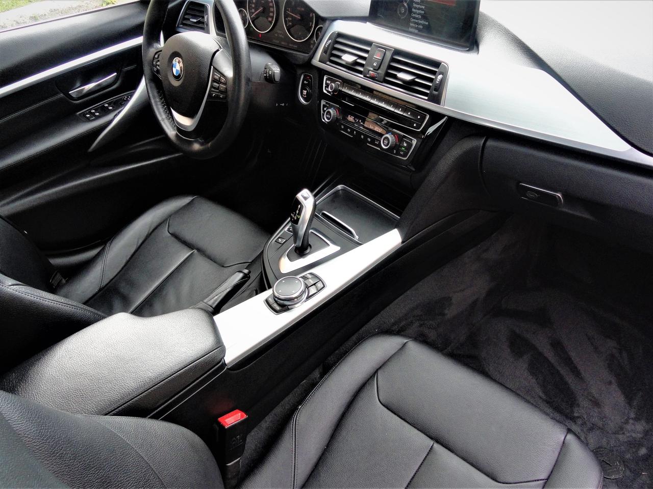 2016 BMW 328i X-DRIVE PREMIUM Photo