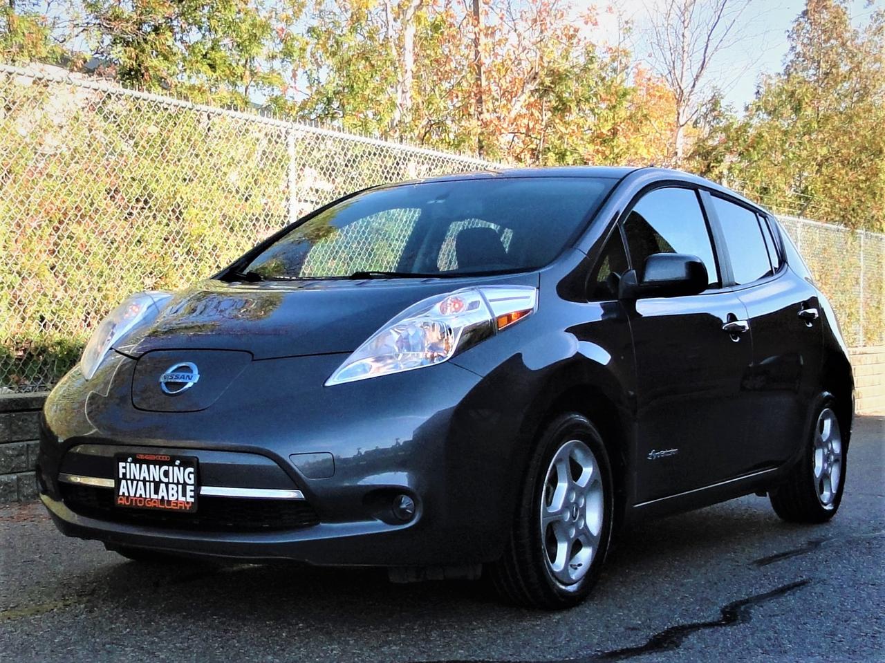 2013 Nissan Leaf SV ZERO EMISSION NAVI H. SEATS B.T. Photo