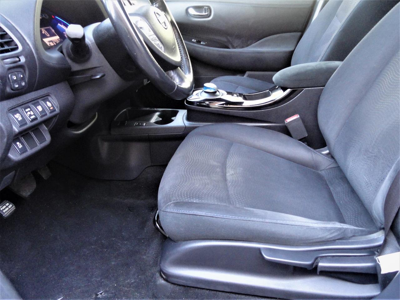2013 Nissan Leaf SV ZERO EMISSION NAVI H. SEATS B.T. Photo