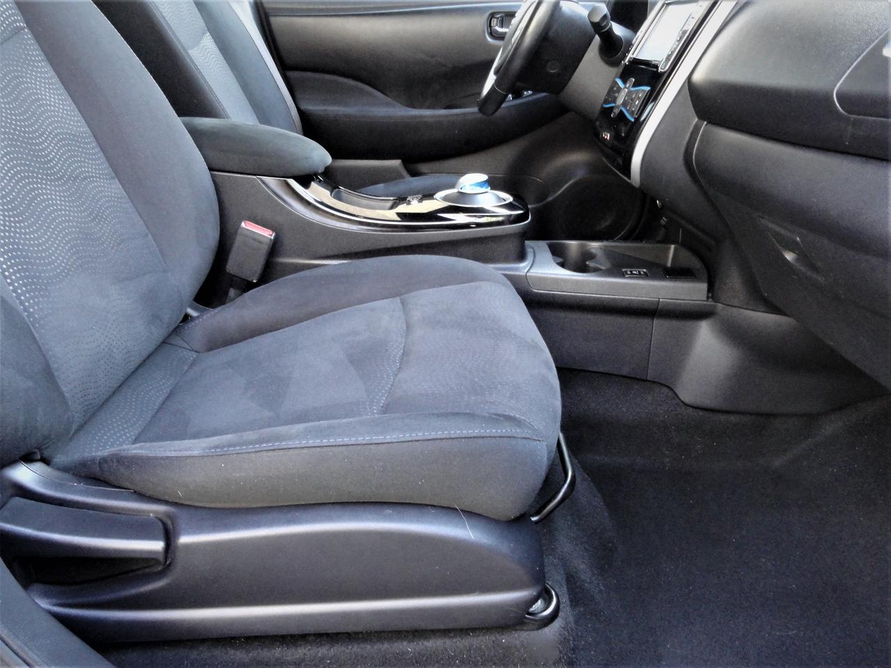 2013 Nissan Leaf SV ZERO EMISSION NAVI H. SEATS B.T. Photo