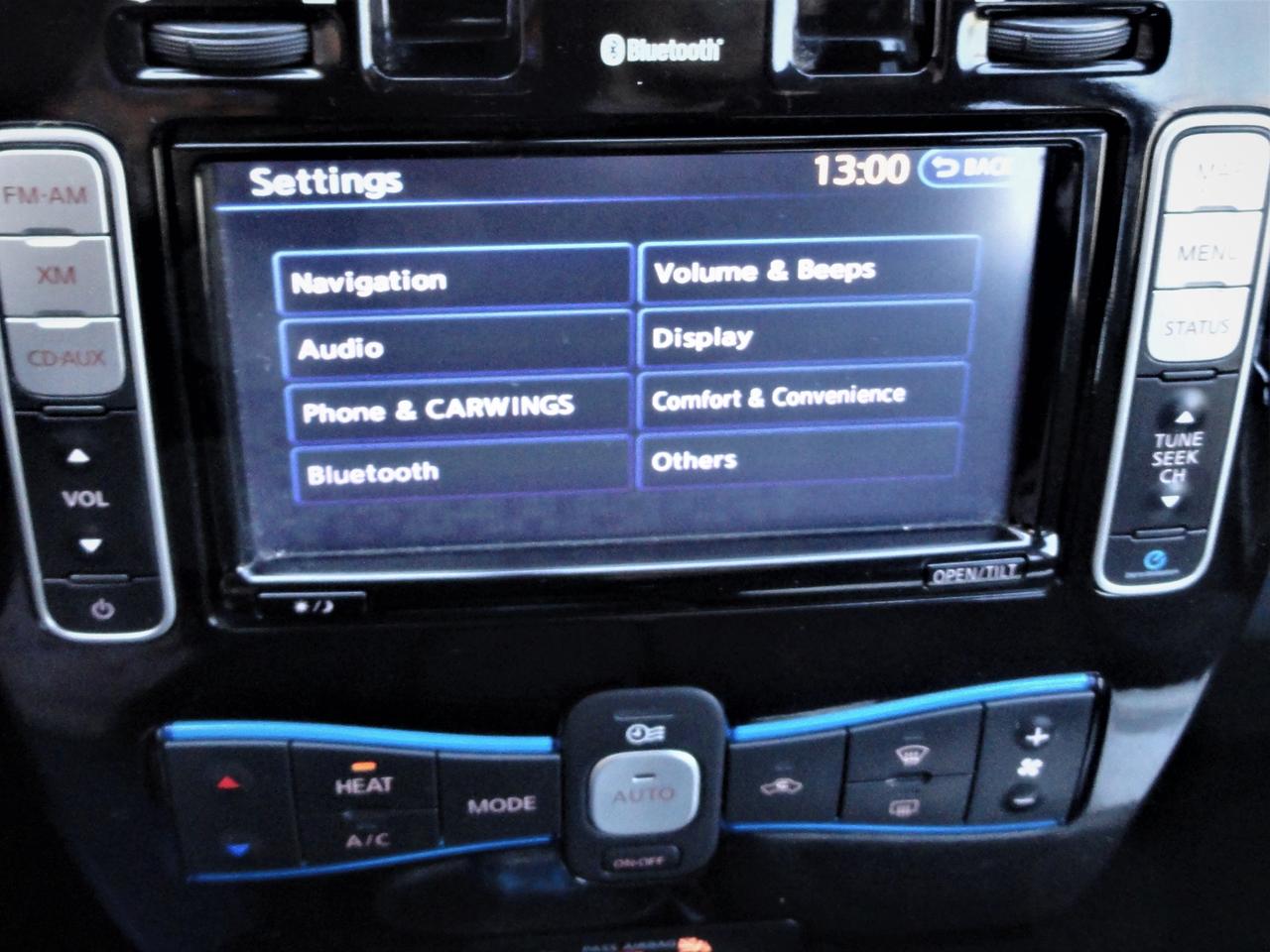 2013 Nissan Leaf SV ZERO EMISSION NAVI H. SEATS B.T. Photo