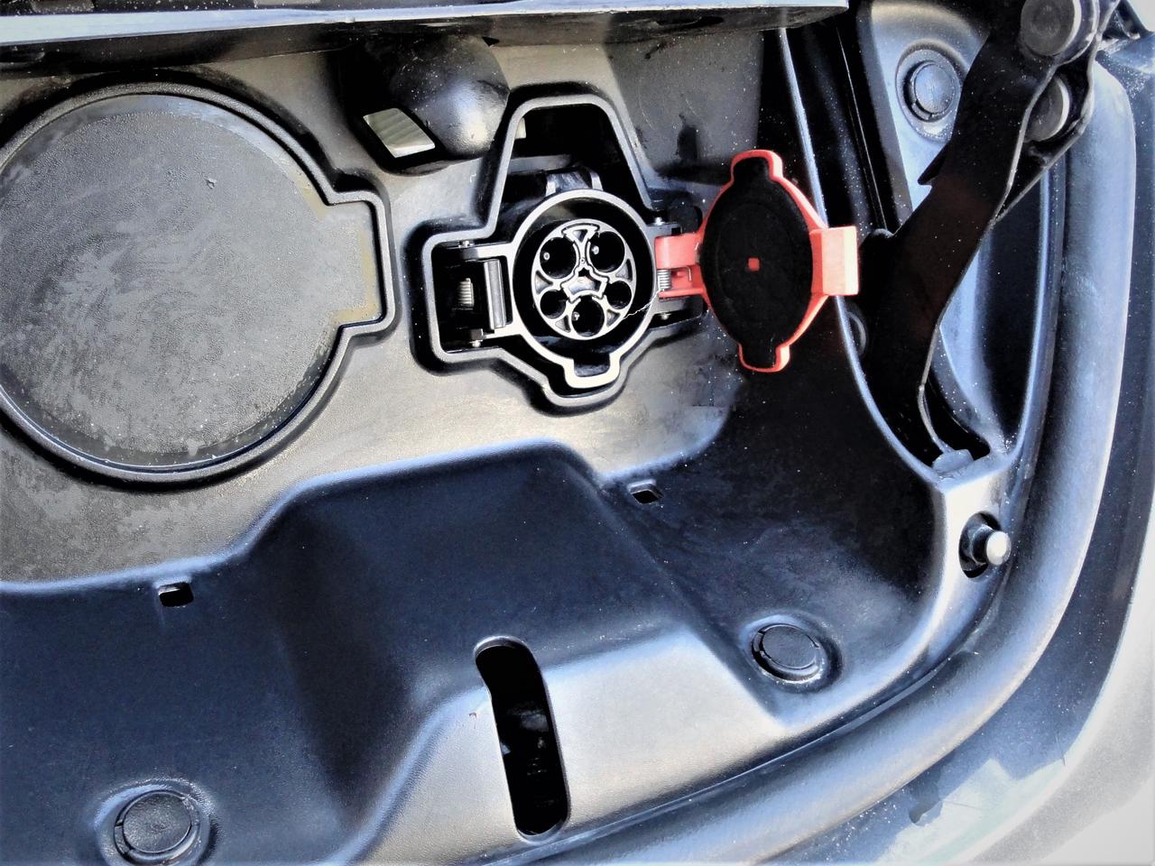 2013 Nissan Leaf SV ZERO EMISSION NAVI H. SEATS B.T. Photo
