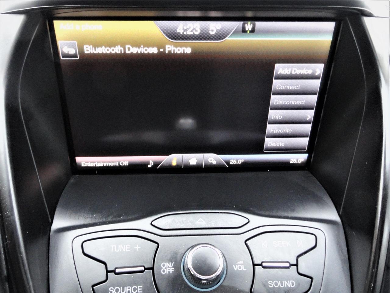 2015 Ford Escape SE 4WD, NAVI, LEATHER, SUNROOF Photo