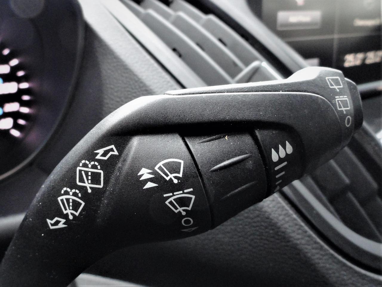 2015 Ford Escape SE 4WD, NAVI, LEATHER, SUNROOF Photo