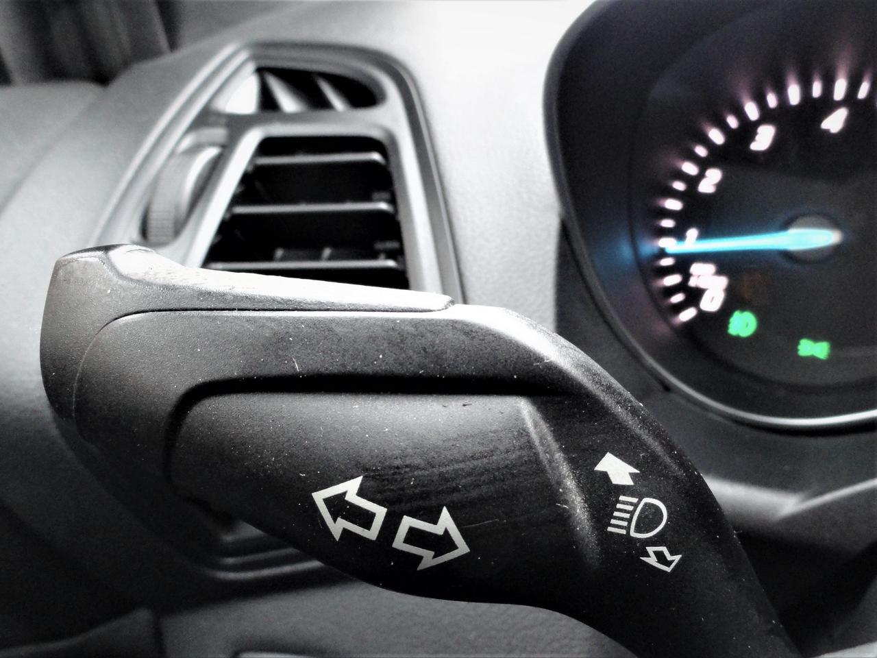 2015 Ford Escape SE 4WD, NAVI, LEATHER, SUNROOF Photo