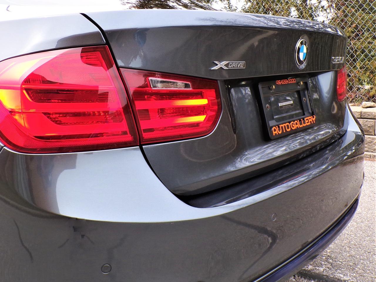 2015 BMW 320i X-DRIVE SPORT PREMIUM Photo