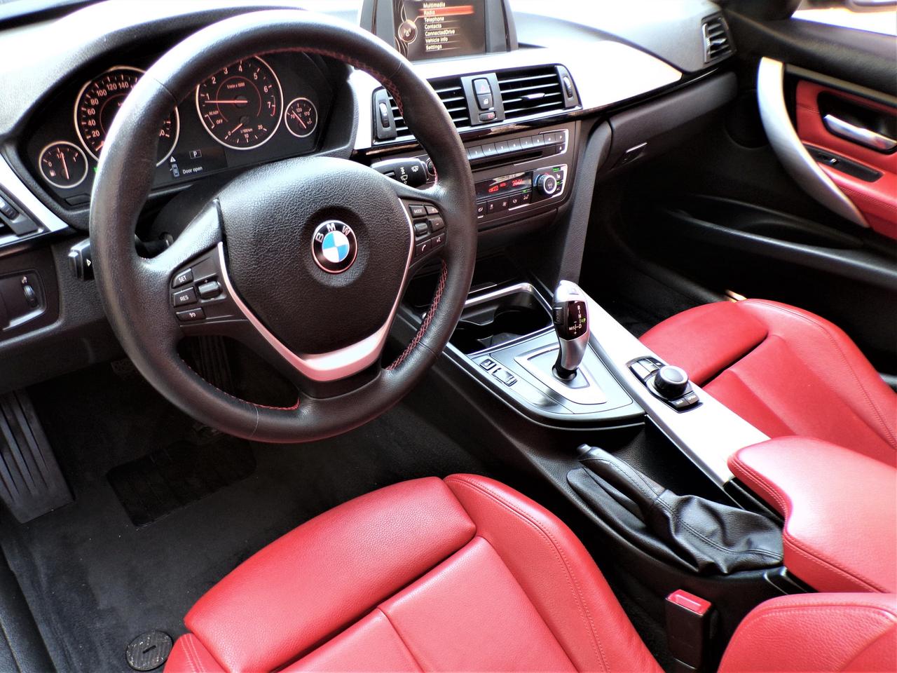 2015 BMW 320i X-DRIVE SPORT PREMIUM Photo