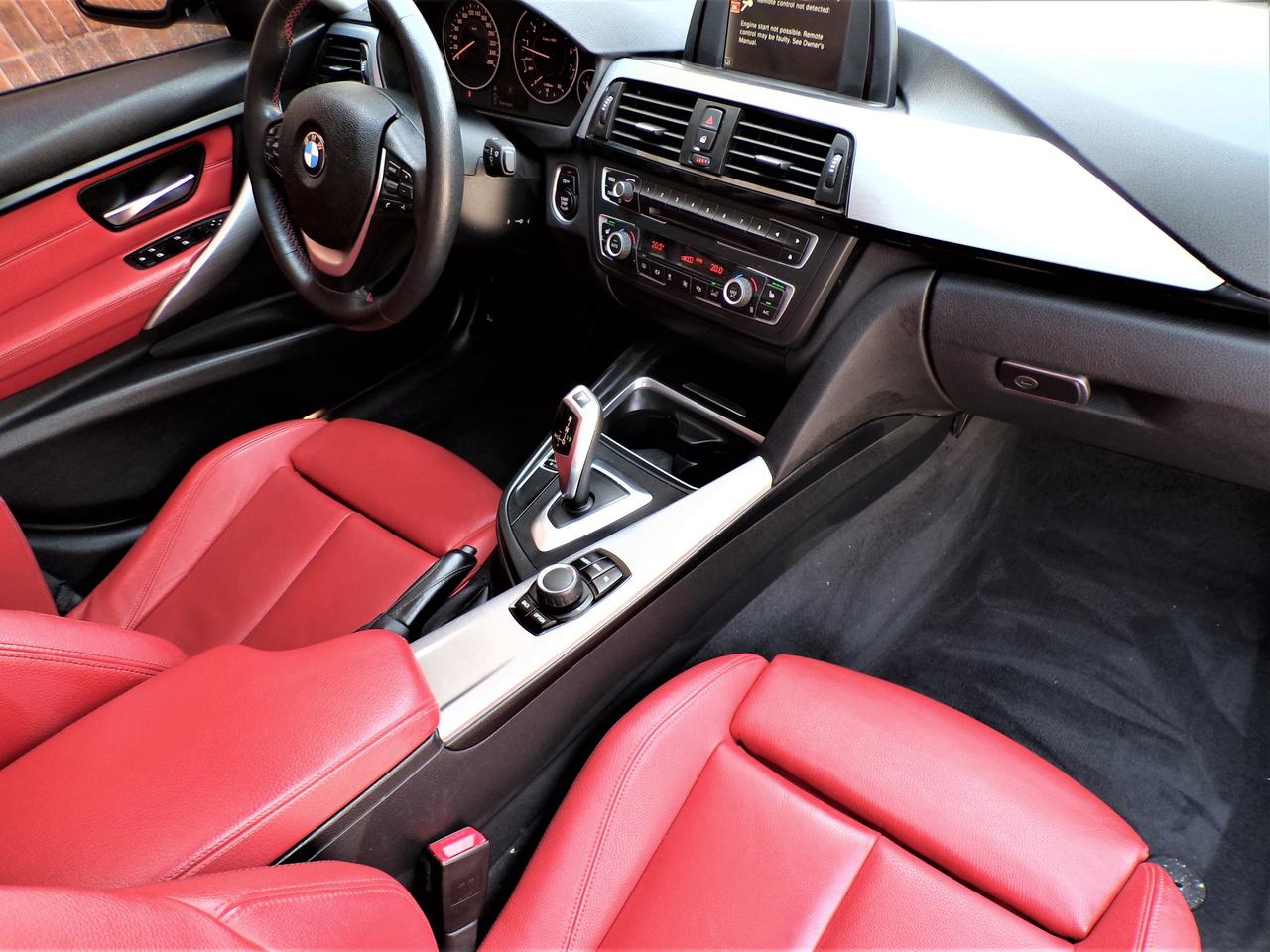 2015 BMW 320i X-DRIVE SPORT PREMIUM Photo