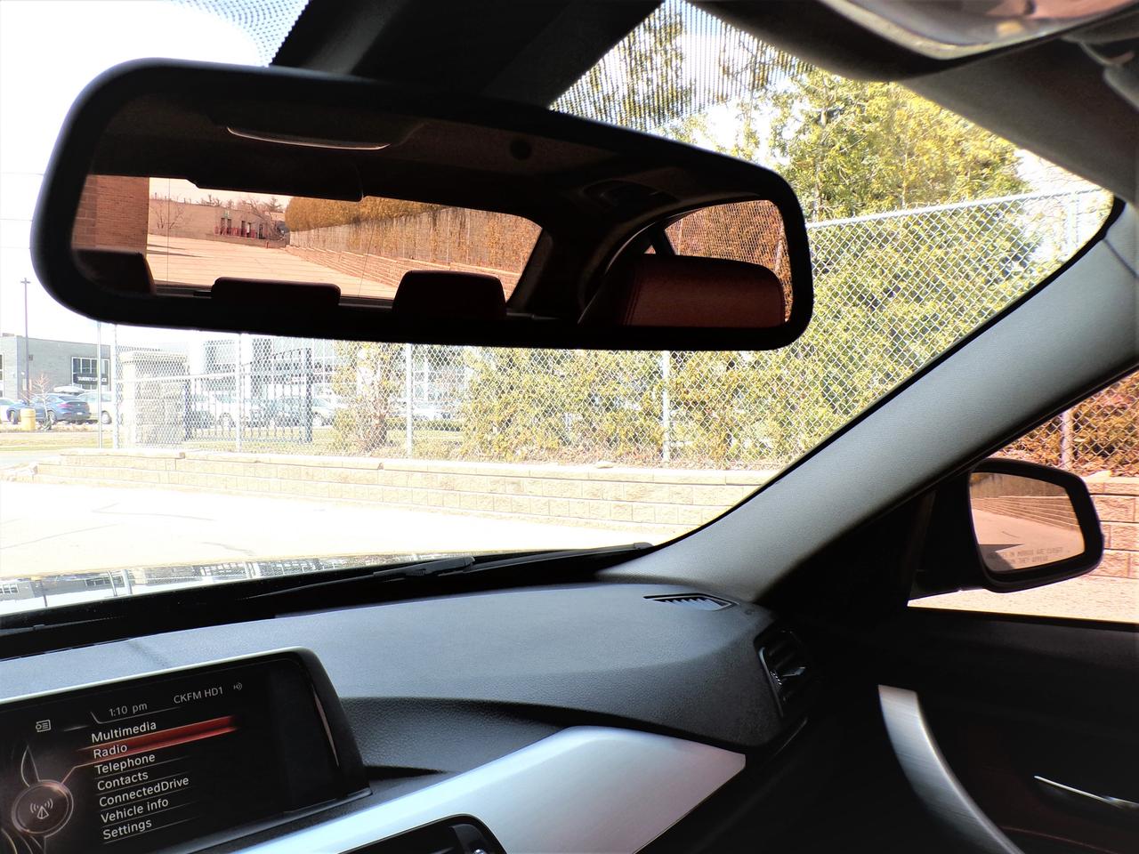 2015 BMW 320i X-DRIVE SPORT PREMIUM Photo