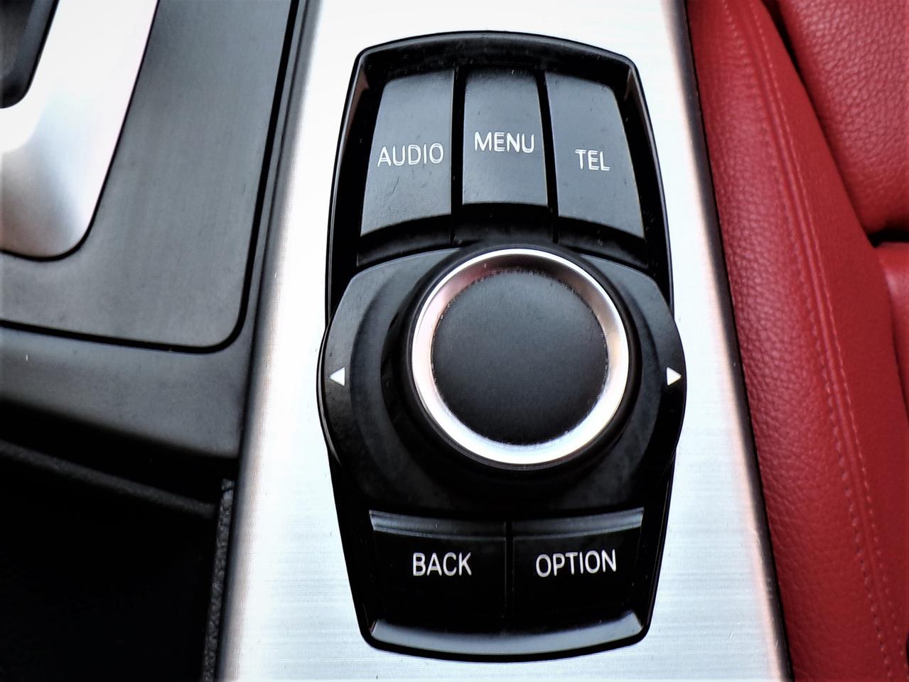 2015 BMW 320i X-DRIVE SPORT PREMIUM Photo