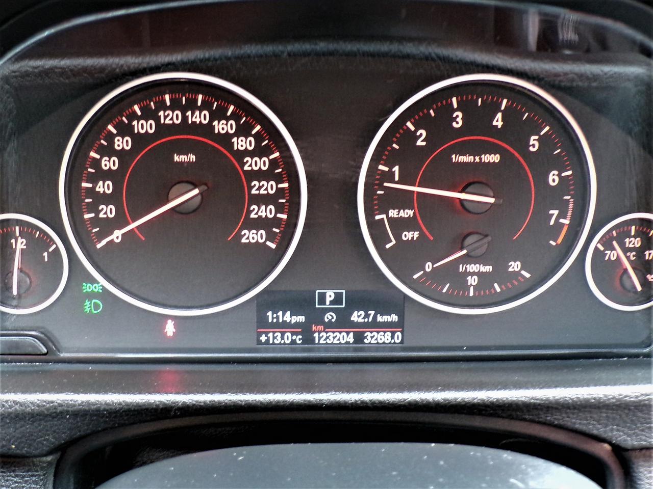 2015 BMW 320i X-DRIVE SPORT PREMIUM Photo