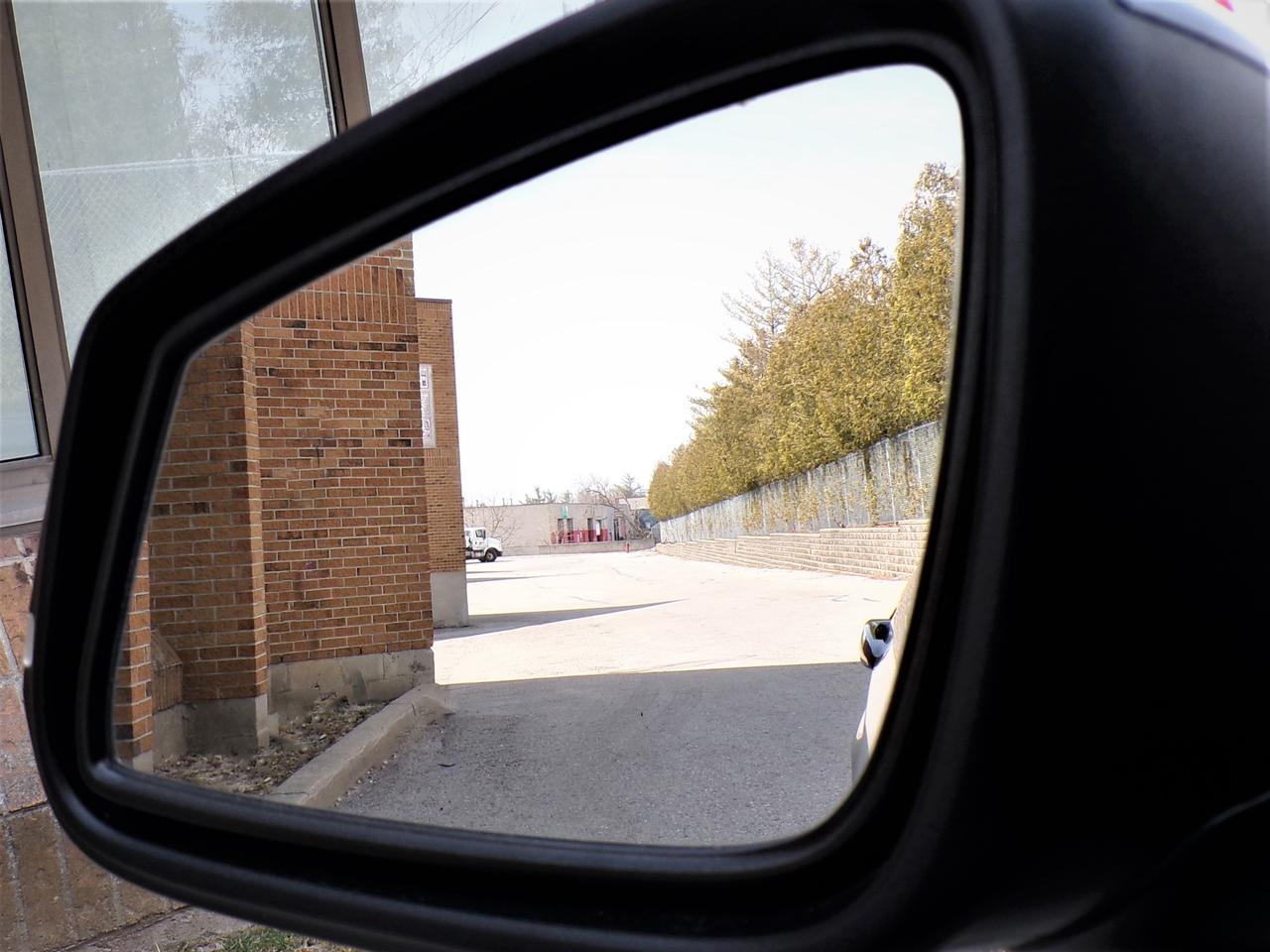 2015 BMW 320i X-DRIVE SPORT PREMIUM Photo