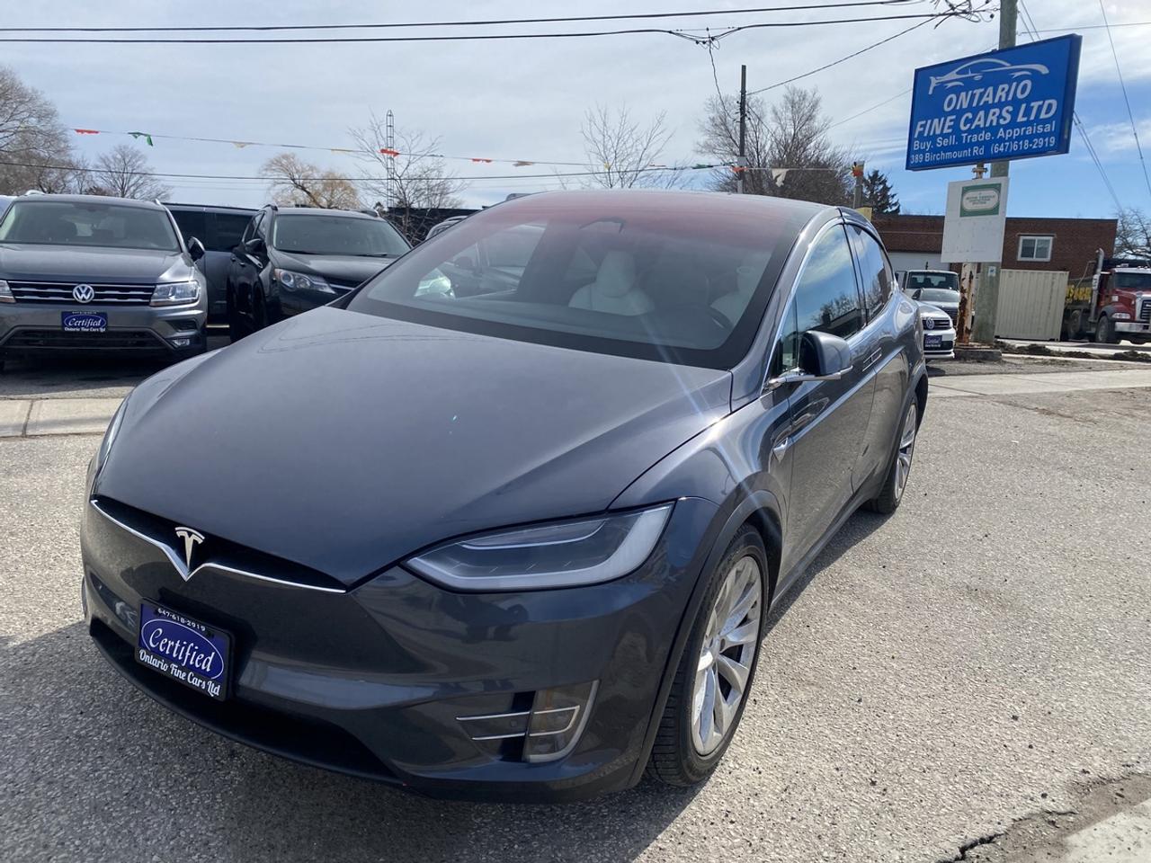 2017 Tesla Model X 75D Photo