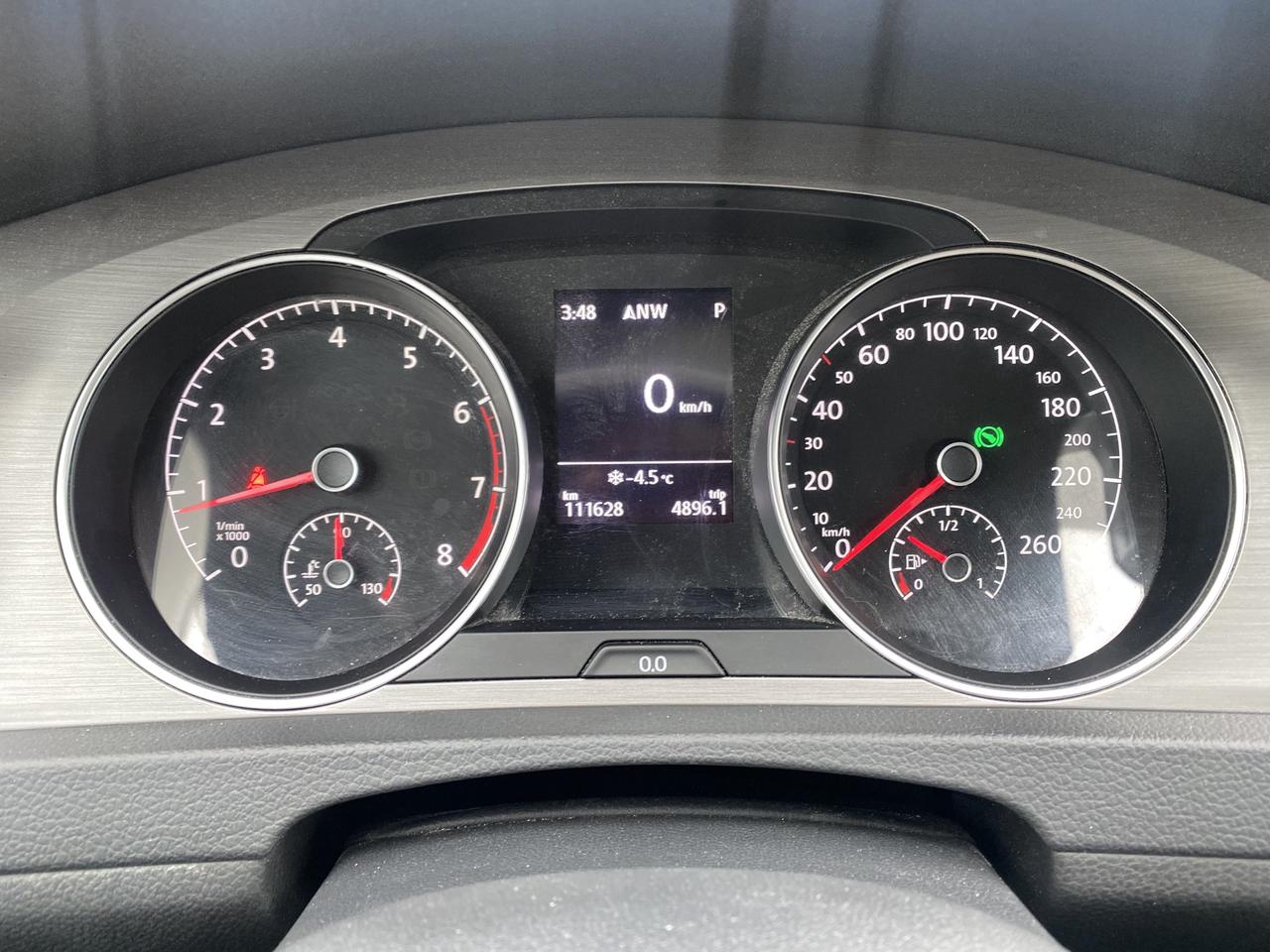 2017 Volkswagen Golf S Photo