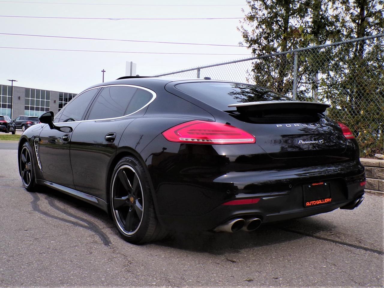 2015 Porsche Panamera 4S 4S EXECUTIVE LWB Photo