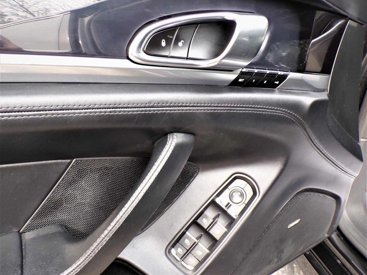 2015 Porsche Panamera 4S 4S EXECUTIVE LWB Photo