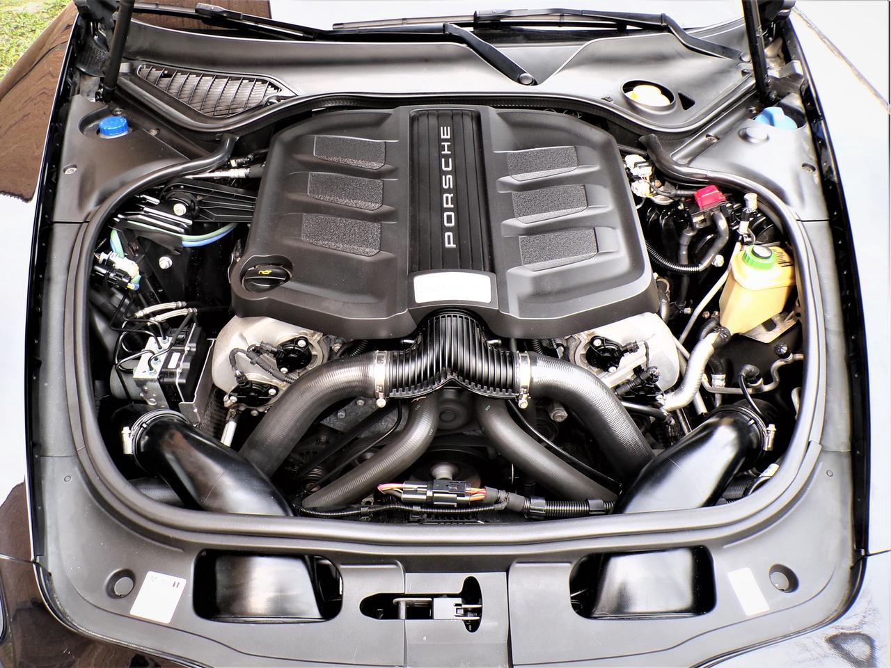 2015 Porsche Panamera 4S 4S EXECUTIVE LWB Photo