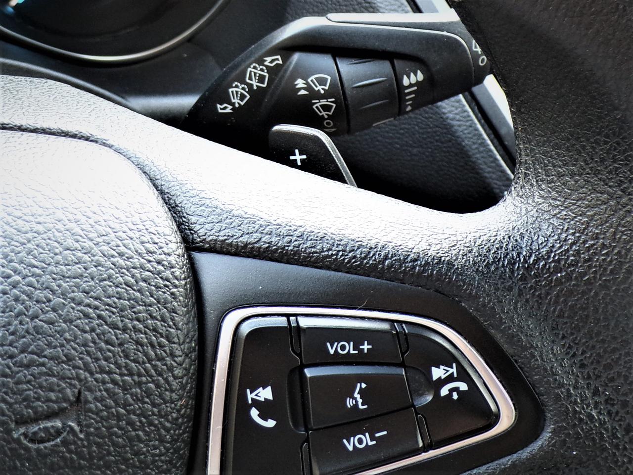 2017 Ford Escape SE 4WD | CARFAX CLEAN | 1-OWNER Photo