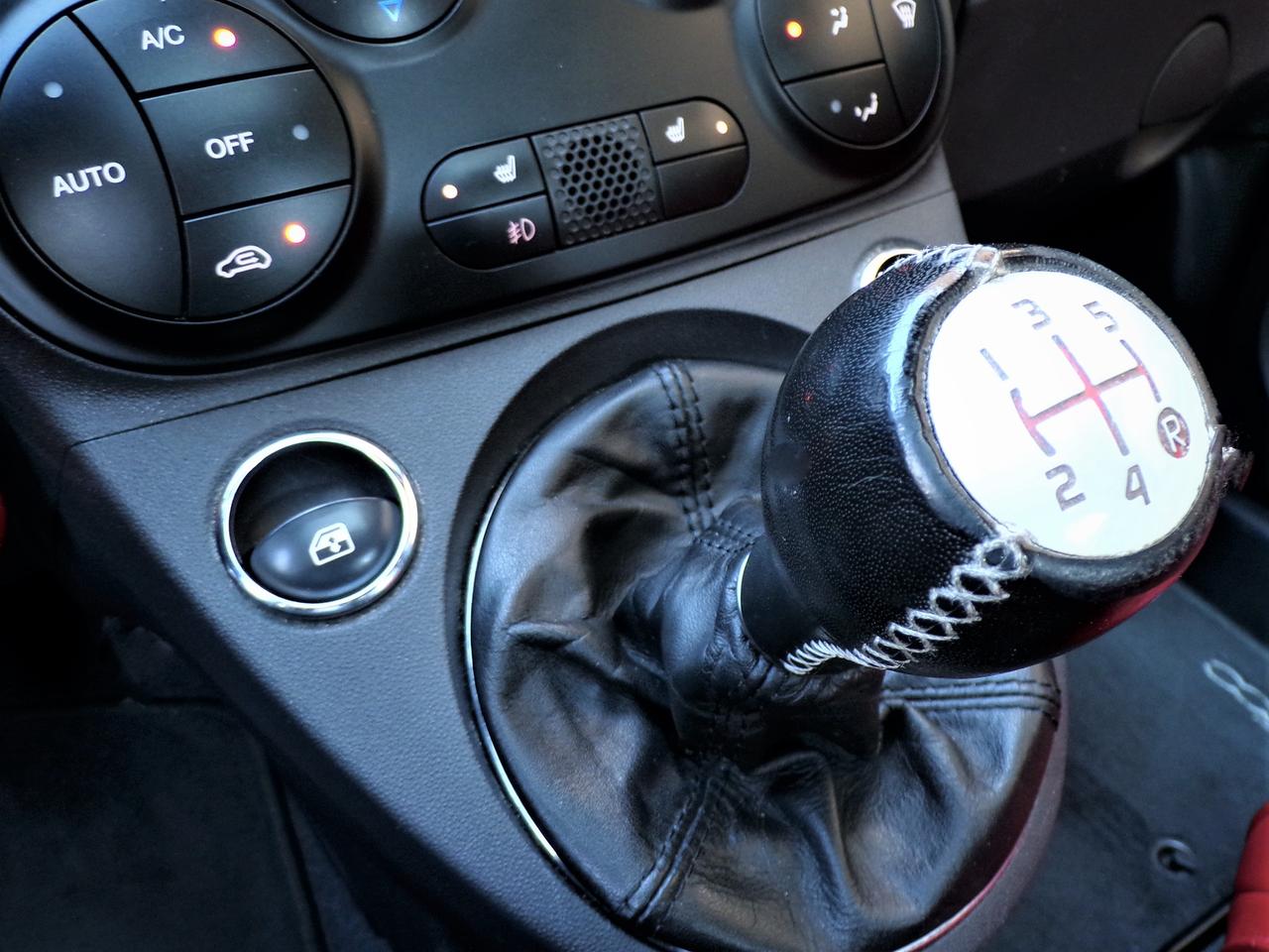 2014 Fiat 500 SPORT TURBO HATCHBACK Photo