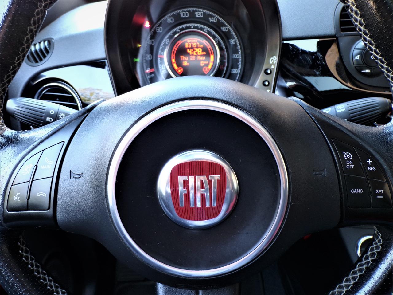 2014 Fiat 500 SPORT TURBO HATCHBACK Photo