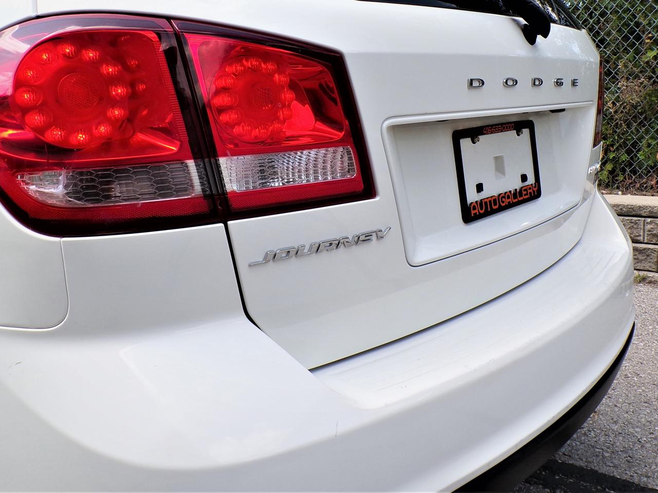 2014 Dodge Journey SXT LIMITED 7 PASSENGER Photo