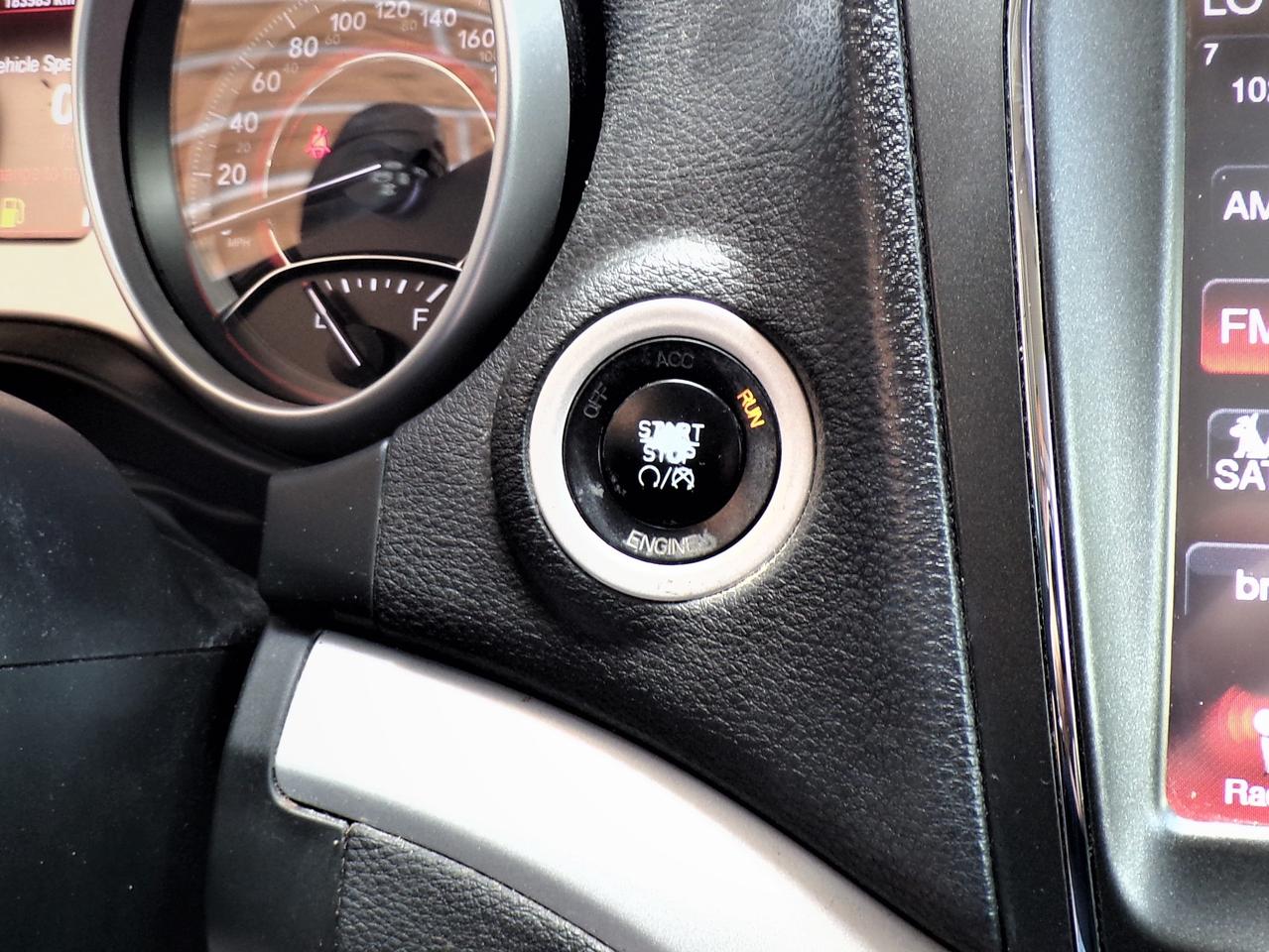 2014 Dodge Journey SXT LIMITED 7 PASSENGER Photo