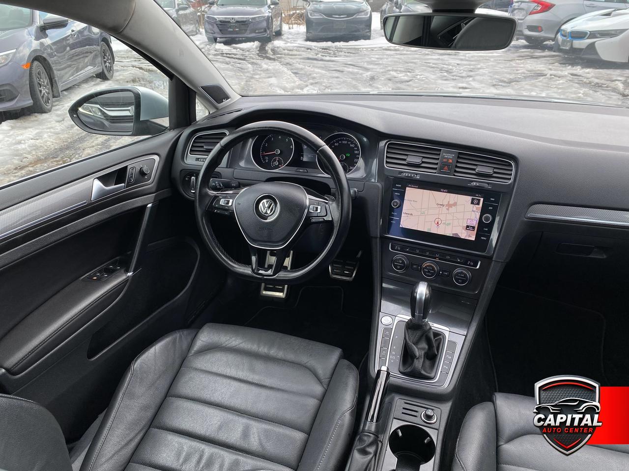 2018 Volkswagen Golf Alltrack S Photo