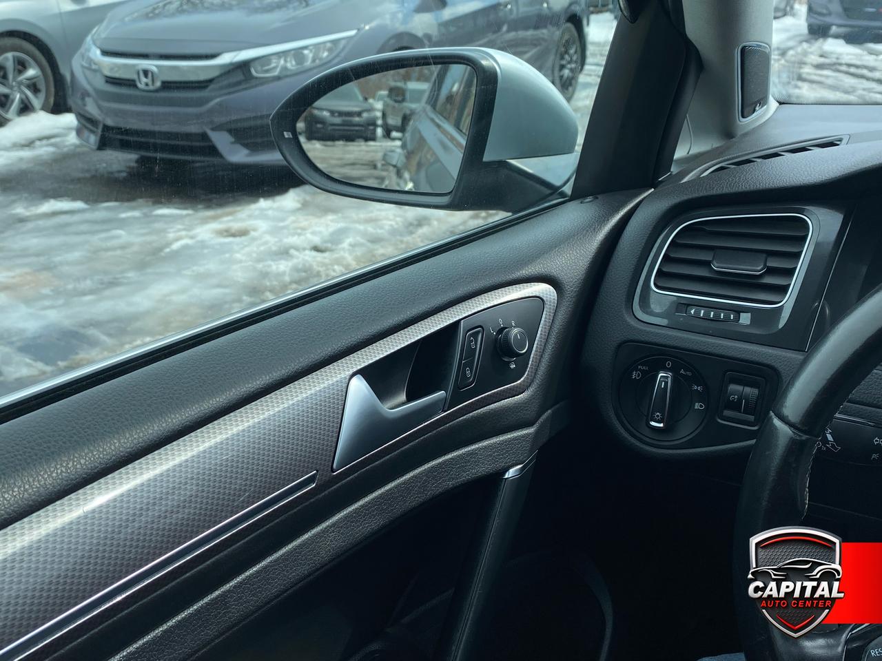 2018 Volkswagen Golf Alltrack S Photo