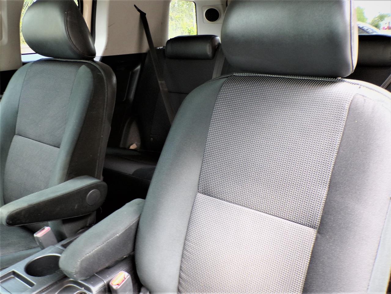 2008 Toyota FJ Cruiser 4WD | ONTARIO VEHICLE Photo