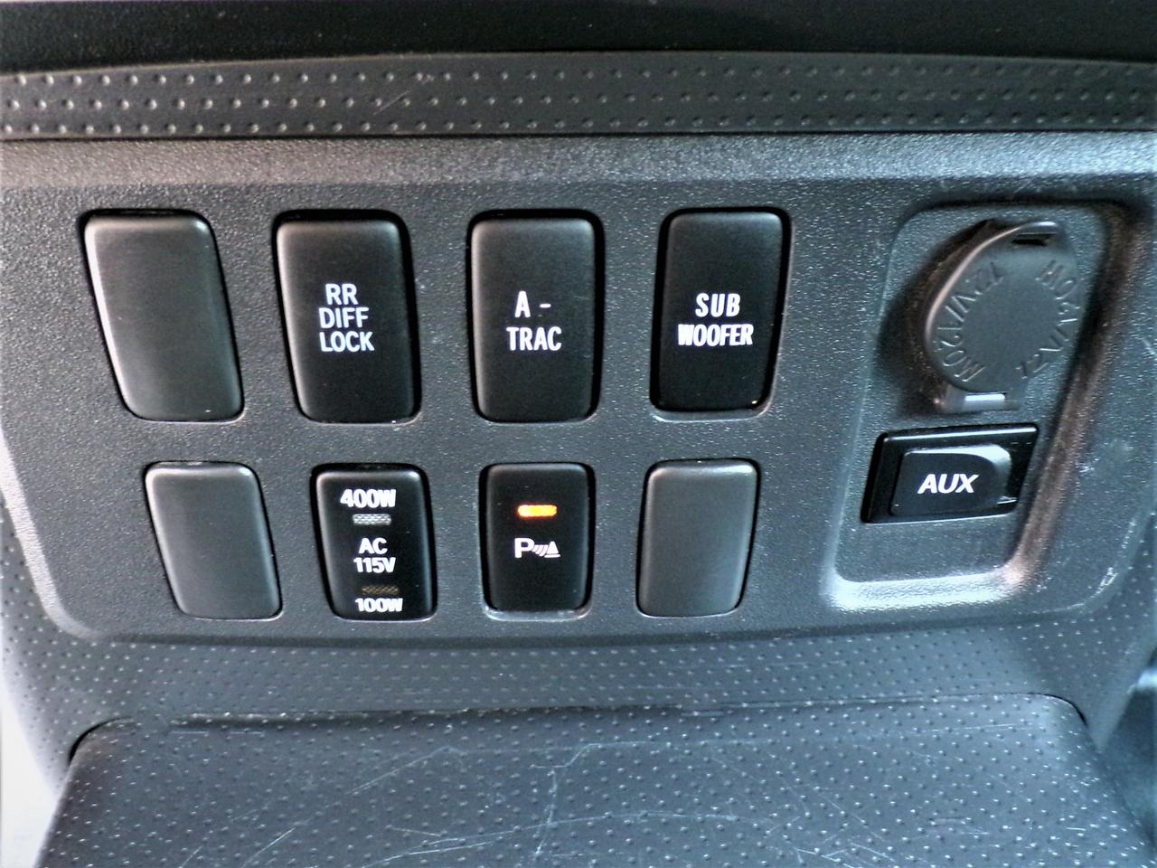 2008 Toyota FJ Cruiser 4WD | ONTARIO VEHICLE Photo