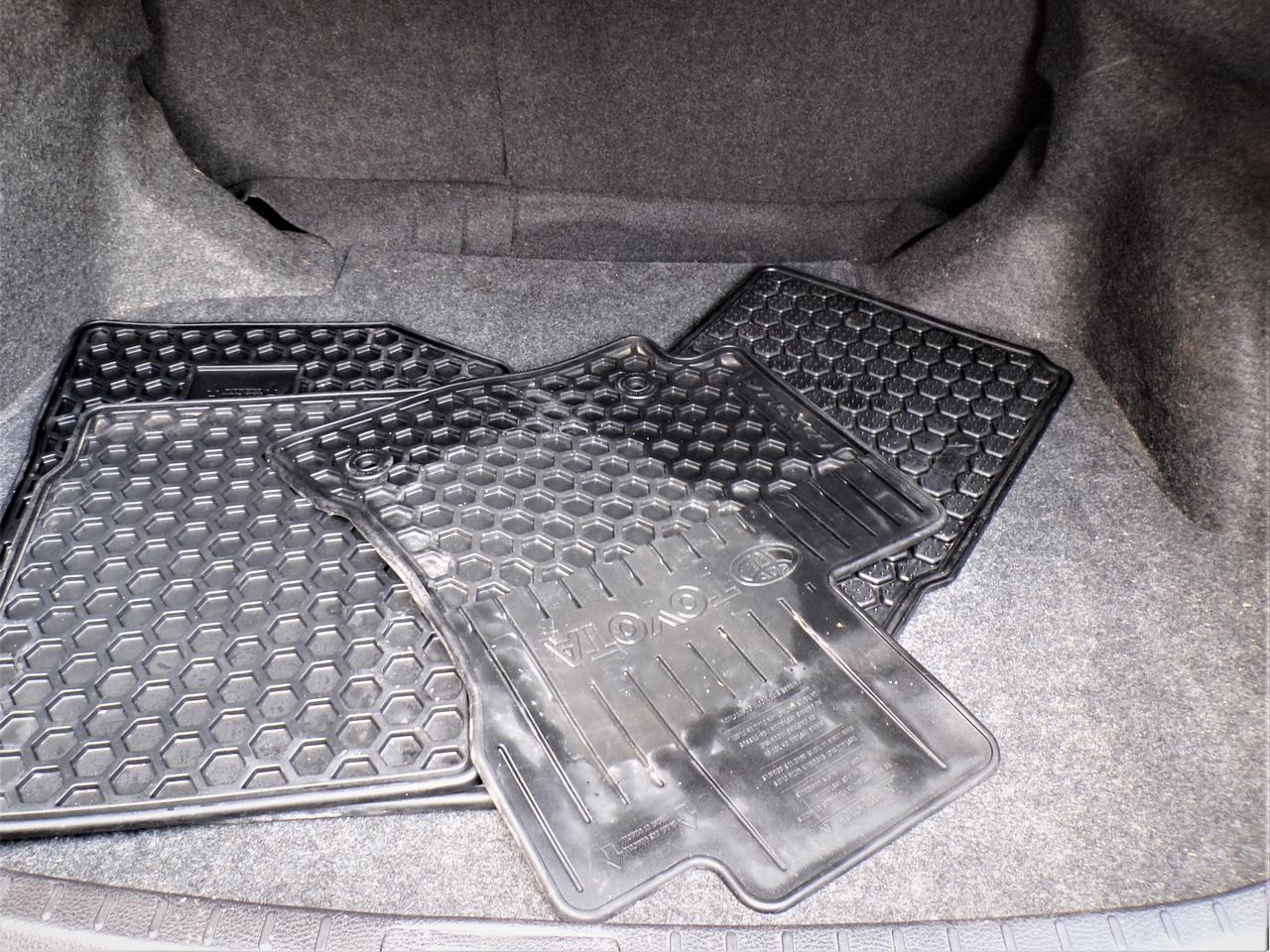 2015 Toyota Corolla S | 1 OWNER | CAMERA | SUNROOF | H. SEATS | B.T. Photo