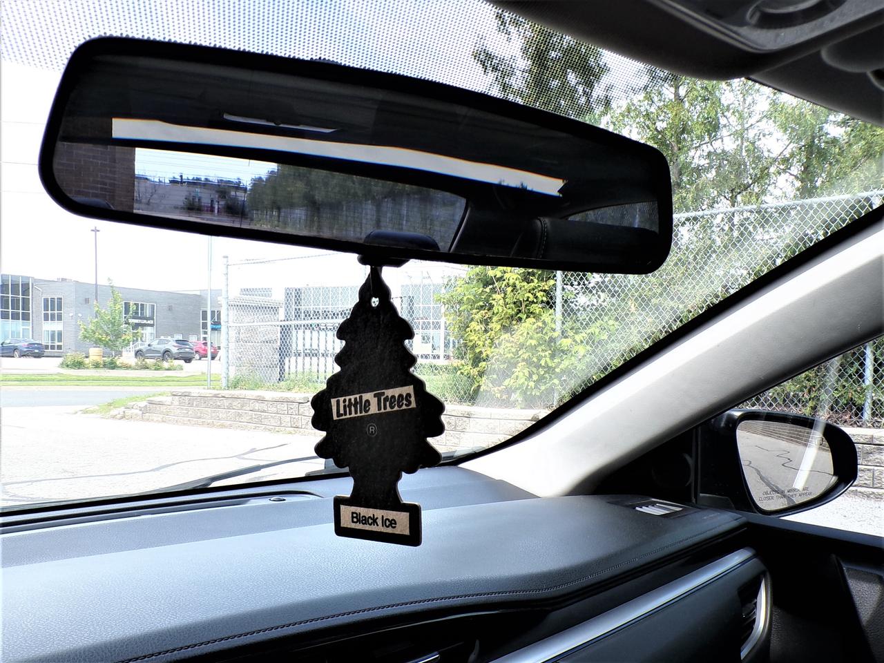 2015 Toyota Corolla S | 1 OWNER | CAMERA | SUNROOF | H. SEATS | B.T. Photo