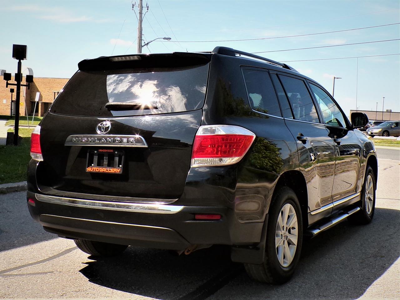 2013 Toyota Highlander 7 PASSENGER | 1 OWNER Photo