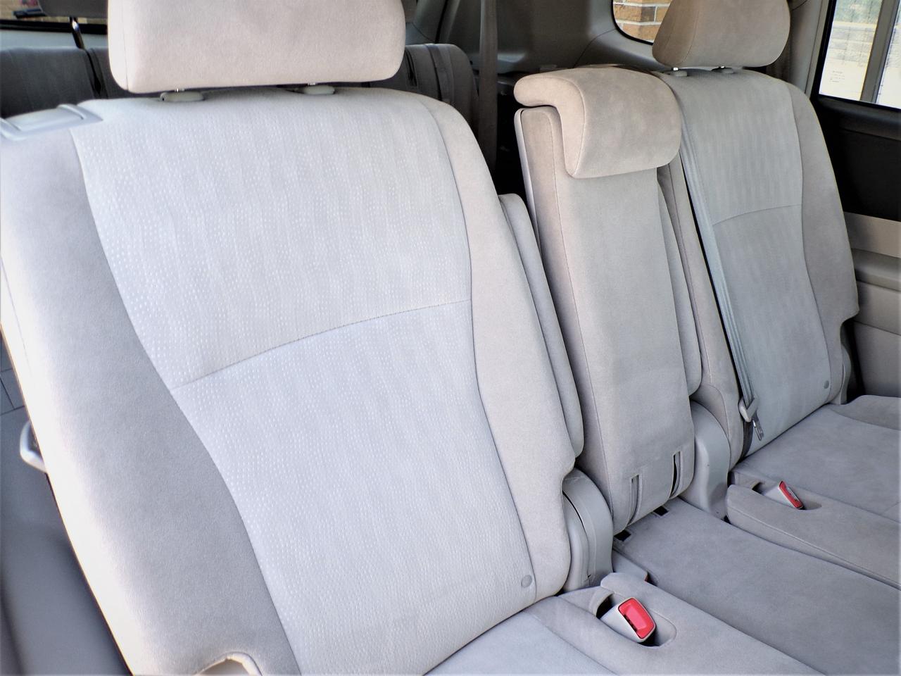 2013 Toyota Highlander 7 PASSENGER | 1 OWNER Photo