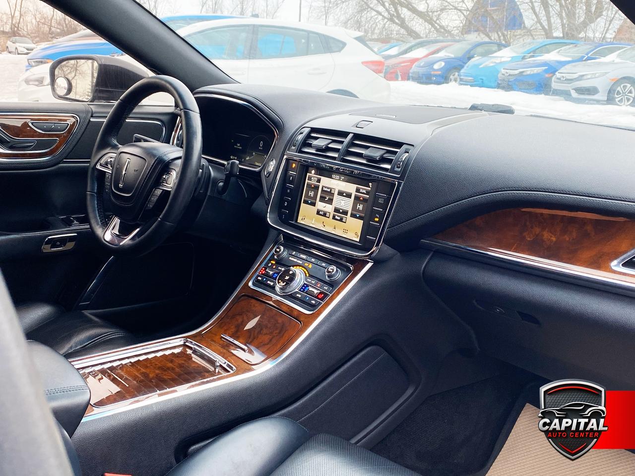 2017 Lincoln Continental Reserve Photo