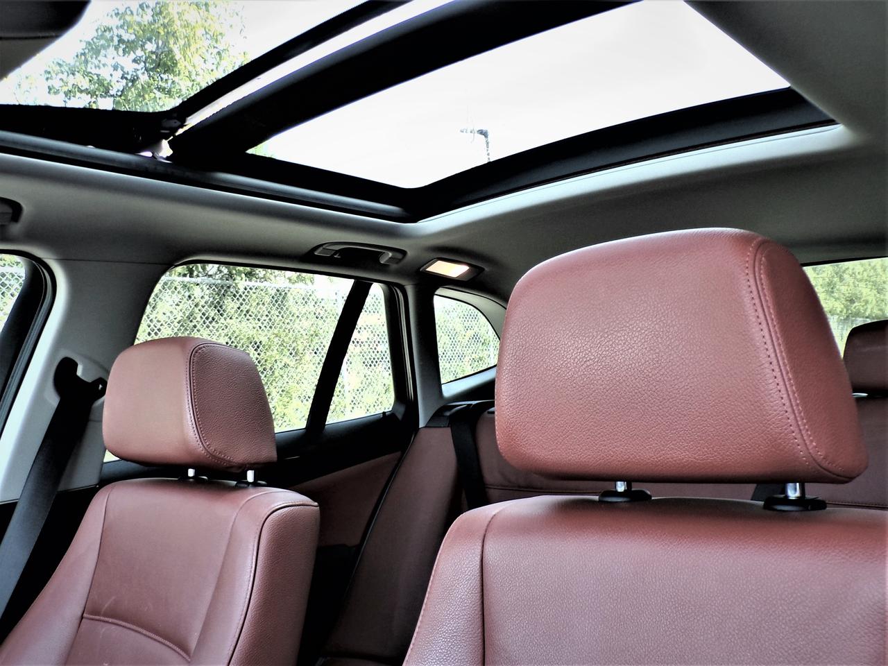 2012 BMW X1 X-DRIVE28i PREMIUM Photo