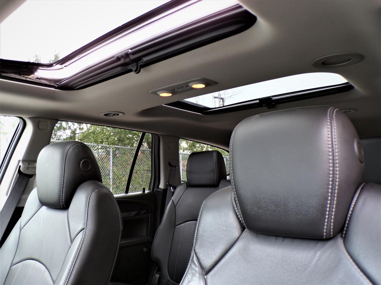 2015 Buick Enclave PREMIUM w. LEATHER Photo