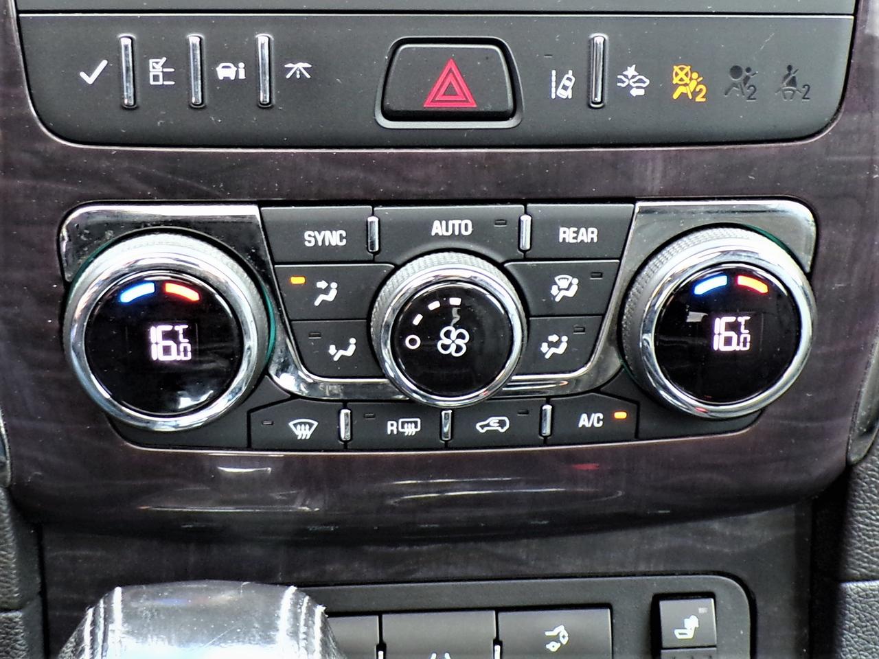 2015 Buick Enclave PREMIUM w. LEATHER Photo