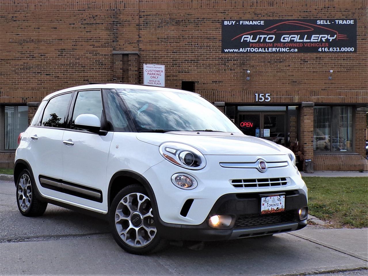 2014 Fiat 500L TREKKING | CARFAX CLEAN | LOW MILEAGE Photo0