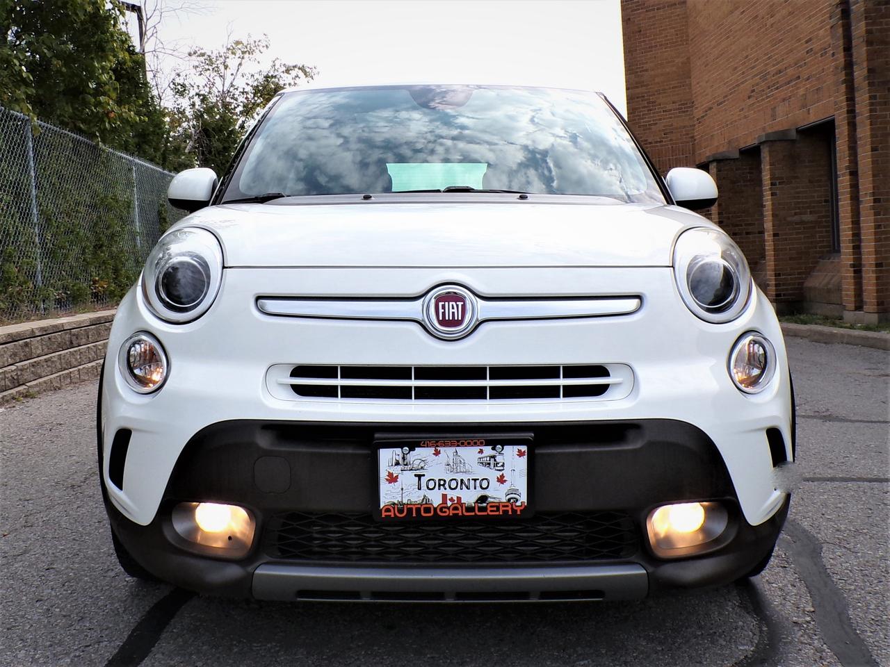2014 Fiat 500L TREKKING | CARFAX CLEAN | LOW MILEAGE Photo1