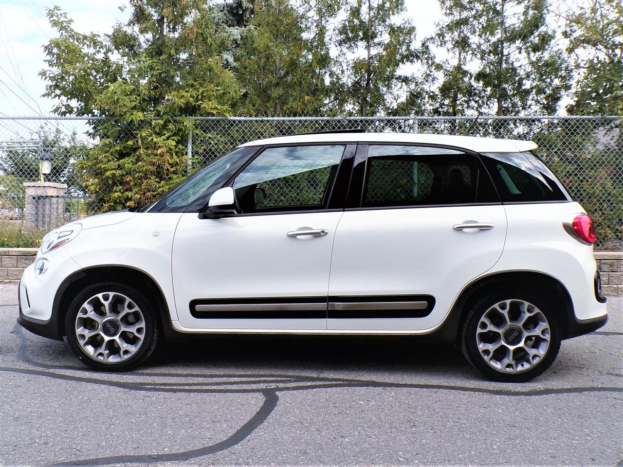2014 Fiat 500L TREKKING | CARFAX CLEAN | LOW MILEAGE Photo