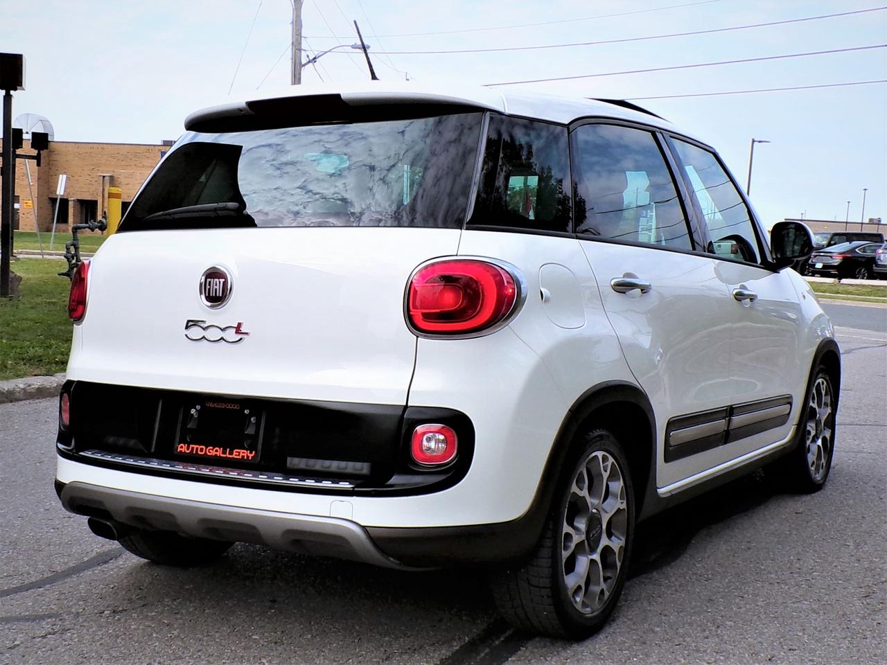 2014 Fiat 500L TREKKING | CARFAX CLEAN | LOW MILEAGE Photo