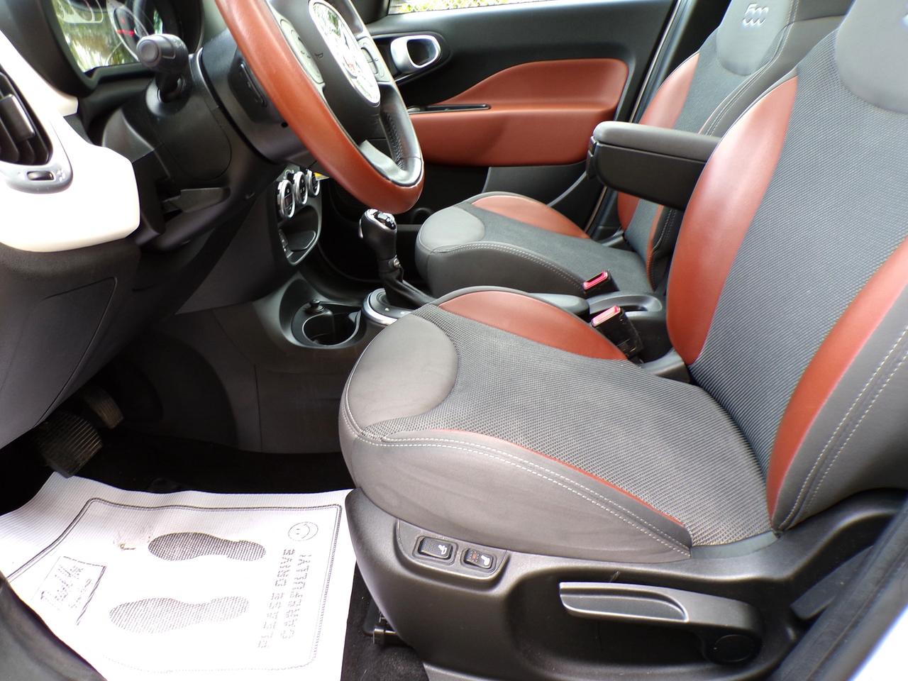 2014 Fiat 500L TREKKING | CARFAX CLEAN | LOW MILEAGE Photo