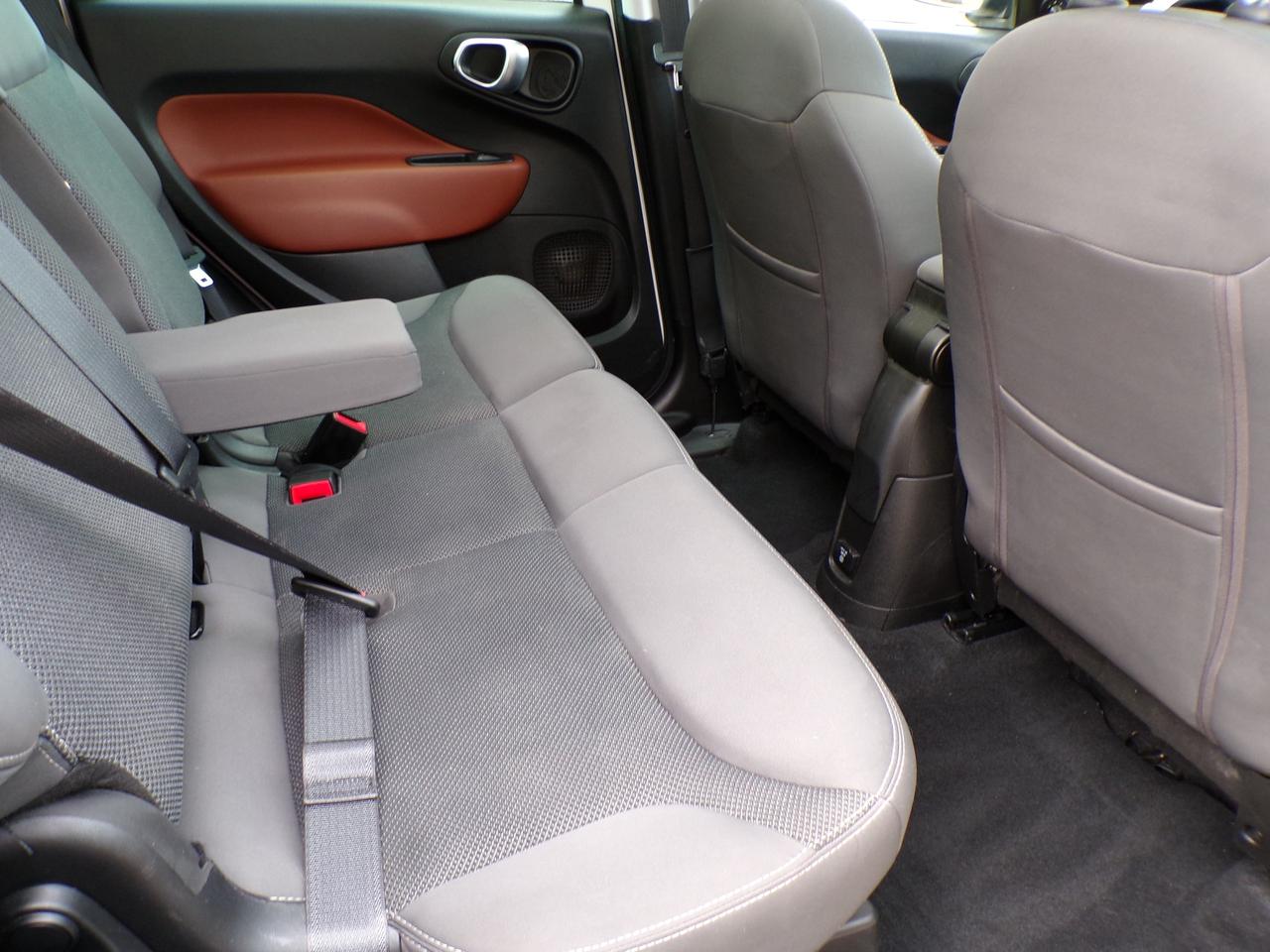 2014 Fiat 500L TREKKING | CARFAX CLEAN | LOW MILEAGE Photo