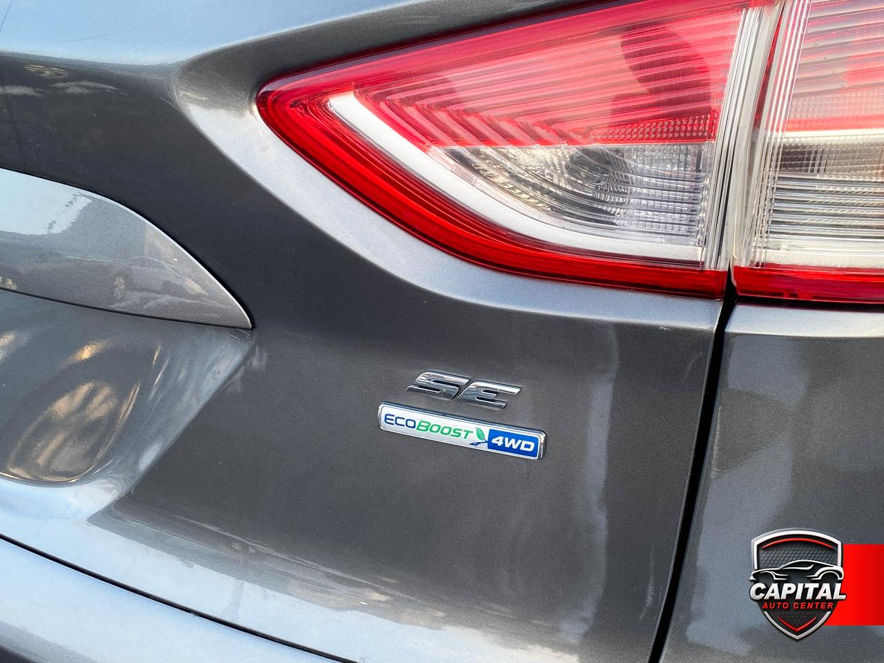 2014 Ford Escape SE Photo